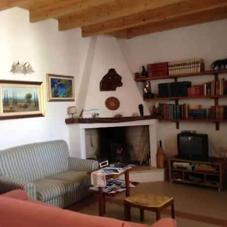 Casa vacanze Traditional House Zia Dina Mogoro