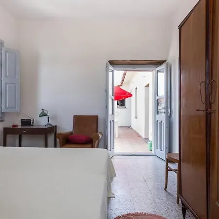 Traditional House Zia Dina * Mogoro